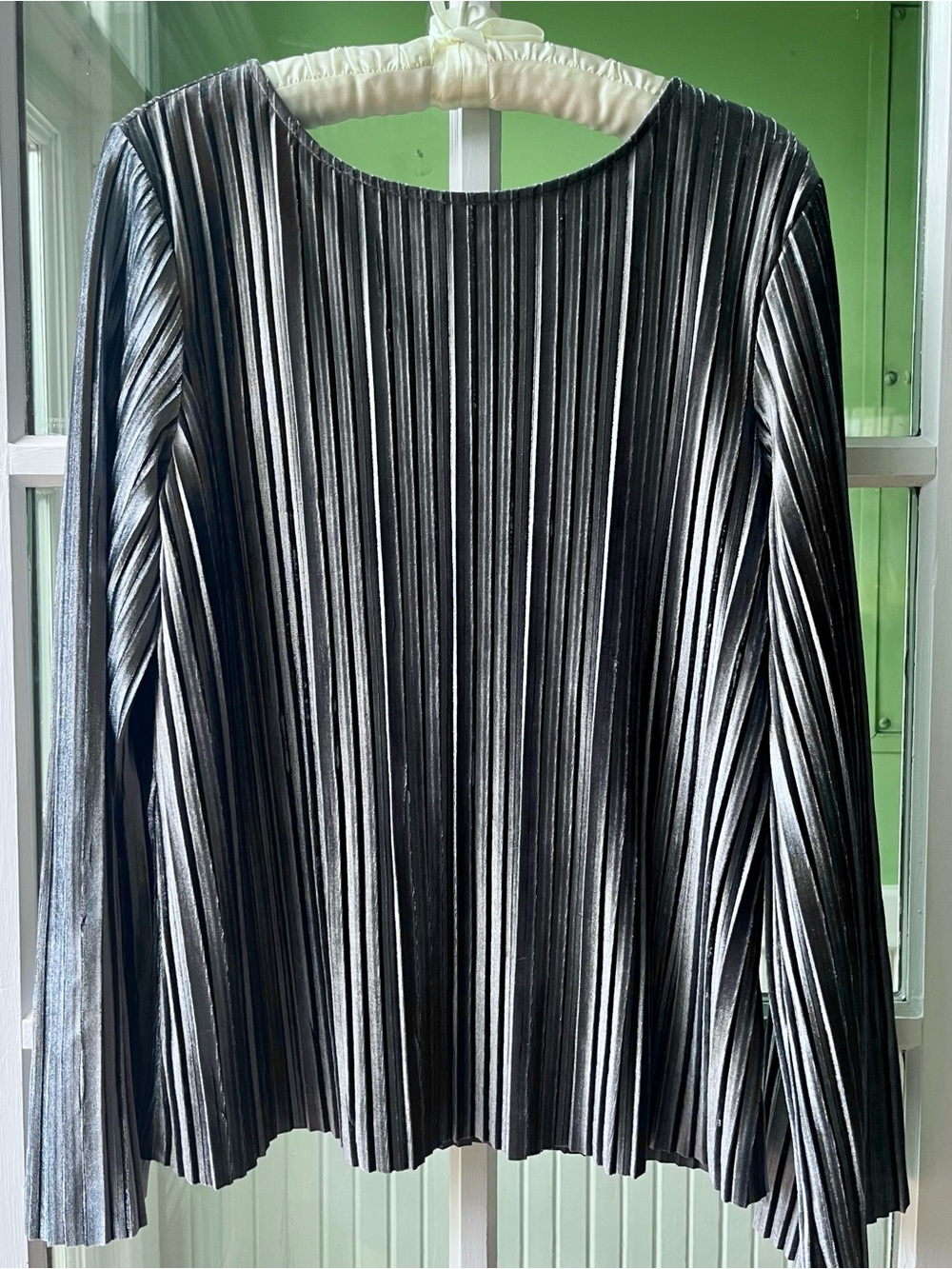 Lilla P Metallic Silver-Black Pleated Long Sleeve Glam Top with Back V Detail